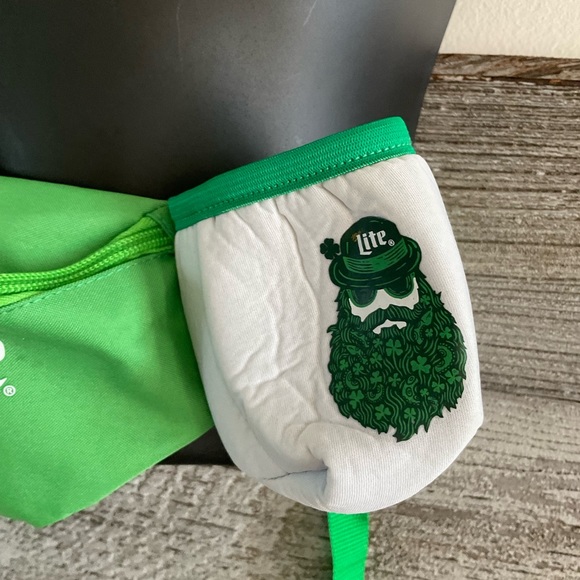 Lite Lucky & Lite fanny pack/belt bag with beer caddy - Picture 3 of 7